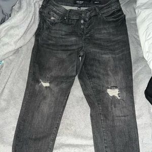 Distressed Judy Blue Jeans